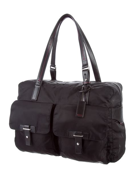 tumi purses wholesale